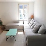 Grosse Charmante Lägenhet Erlach